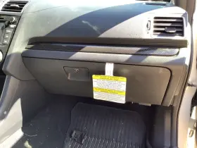 260.su1w21 Volvo V60 2021 Glove Box 4635405