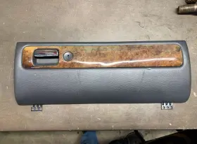 9422999 Volvo 1998-2000 S70 V70 C70 Glove Compartment Door Lid - Black / Walnut