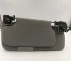 2005-2006 Lincoln Navigator Passenger Sun Visor Gray Illuminated Oem D03B30048 Used. Price: $29.99.