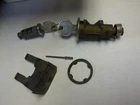 Nos 1979 1980 Ford Crown Victoria Trunk & Glove Box Key Set D9AZ-5443507-A New. Price: $29.99.