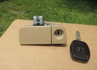 2005-2006 Honda Cr-v Glove Box Latch Tan Compartment Handle Lock Crv W/key Oem Used. Price: $34.99.